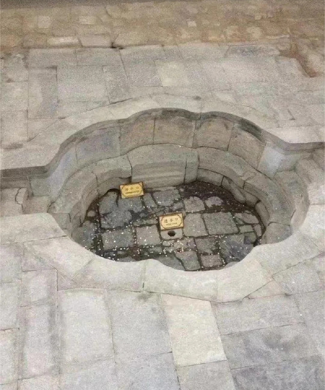 没去清华池之前满脑子都是杨贵妃洗澡的画面