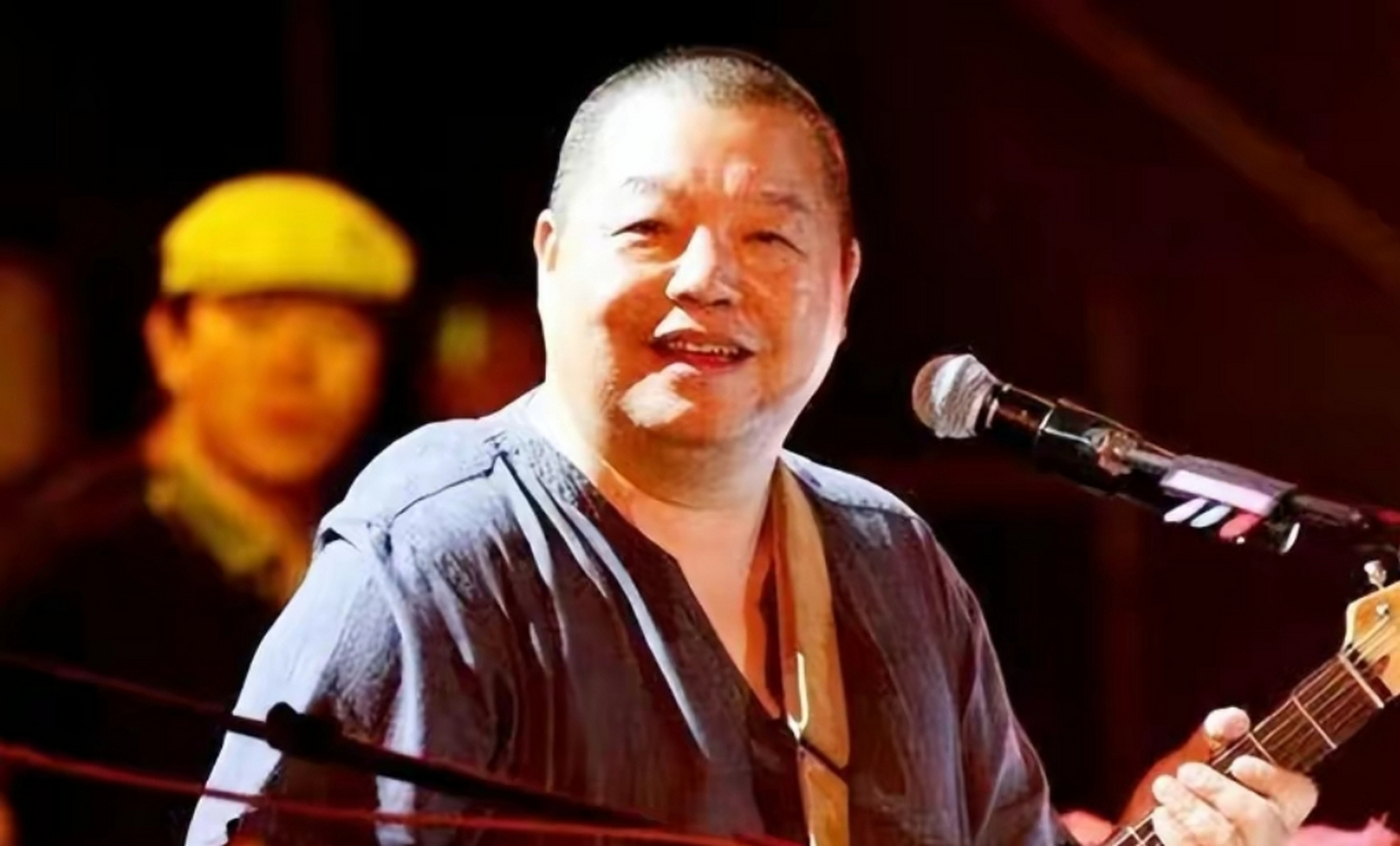 臧天朔的最后时光:话越来越少,患癌后不愿朋友来看他  臧天朔人称"朔