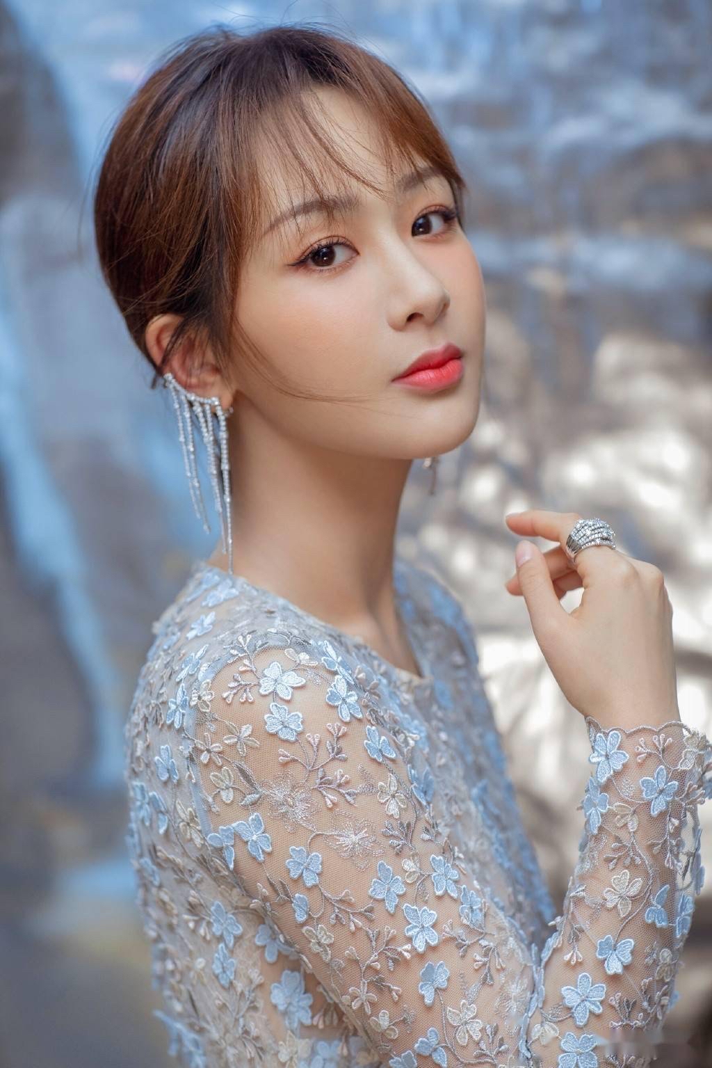 杨紫,一个颜值和实力并存的女明星