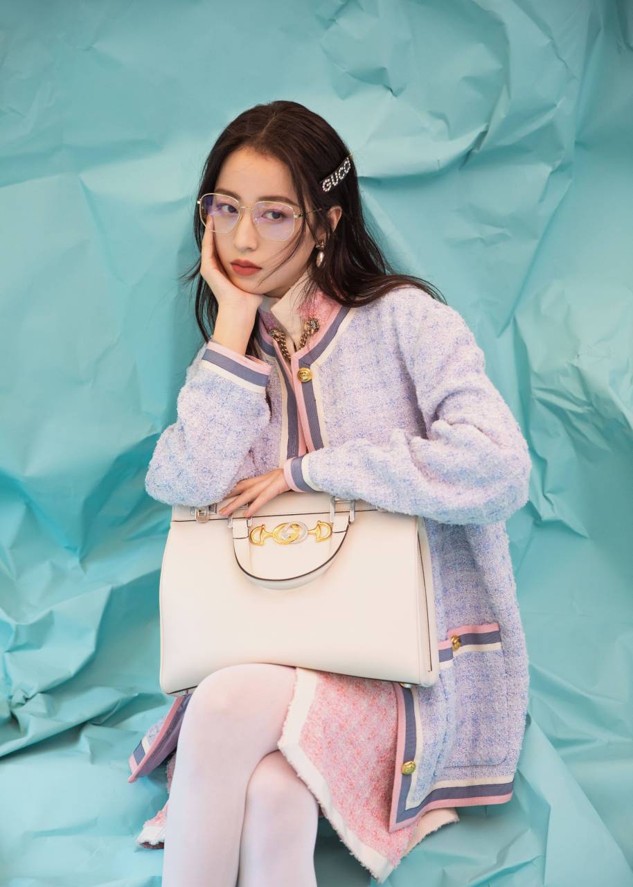 周雨彤知性优雅最美写真!#明星# #气质美女