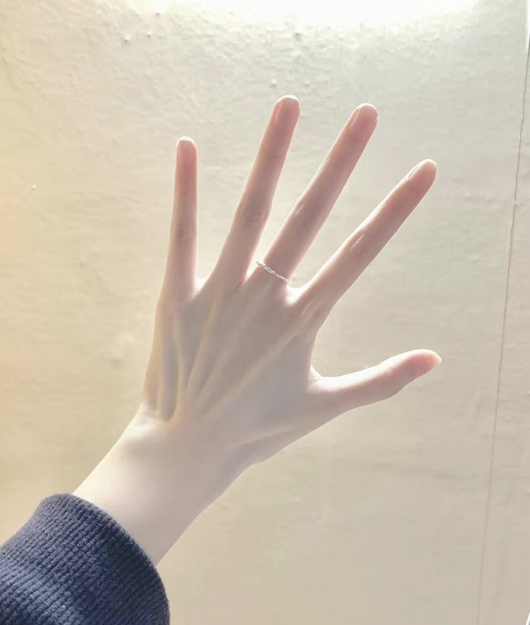 纤纤玉手