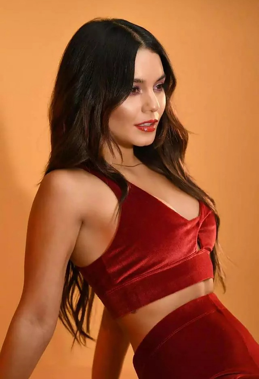 美国女星凡妮莎·哈金斯(vanessa hudgens)(e).