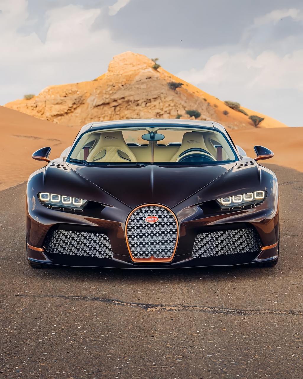 布加迪chiron super sport官图正式发布,新车引发广泛关注.