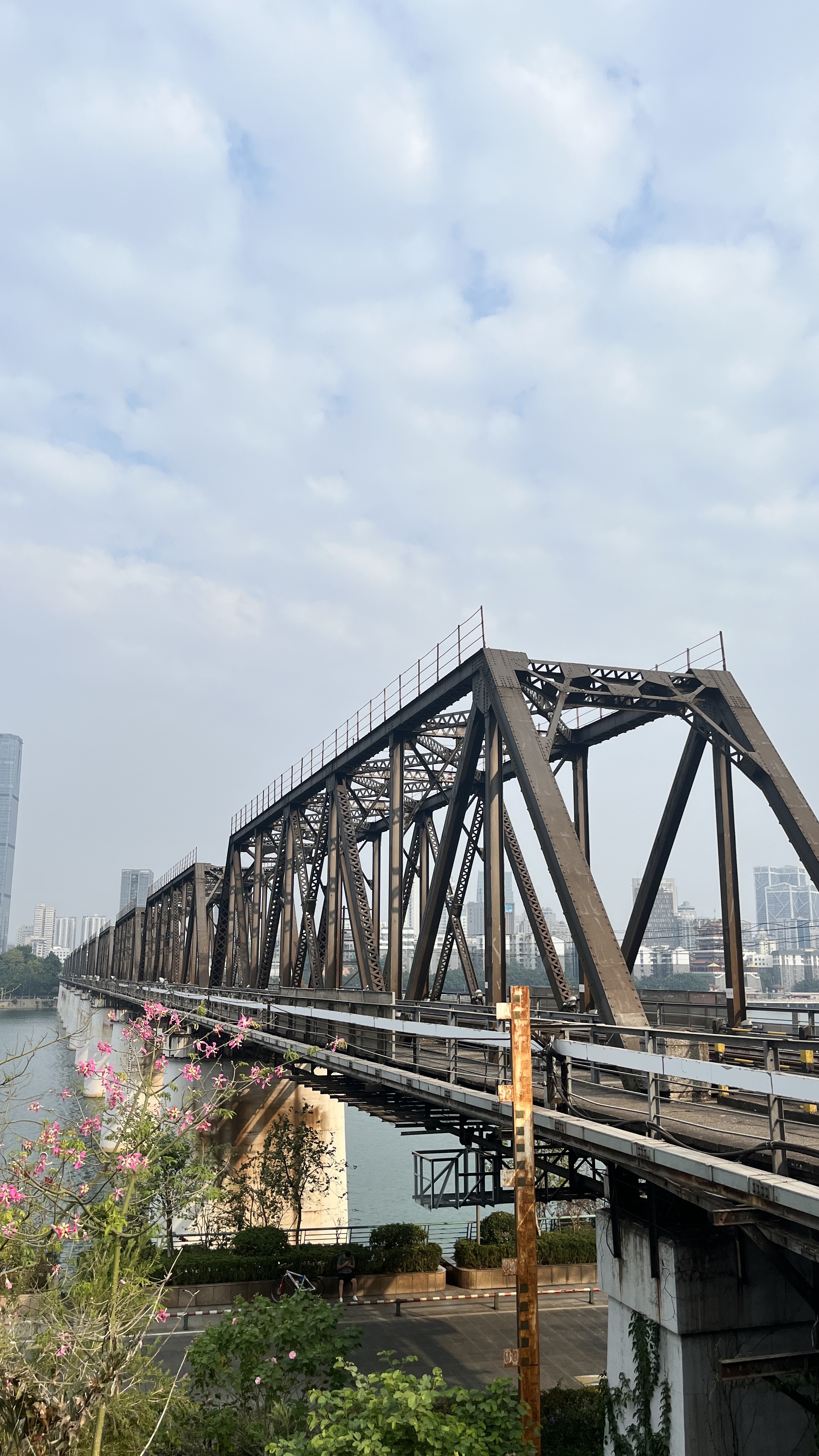 「手机摄影」柳州湘桂线跨柳江铁路大桥