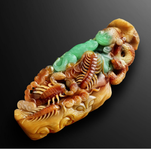 大饼翡翠原创欣赏:虫子这么有魅力?翡翠五毒的美你无法想象!