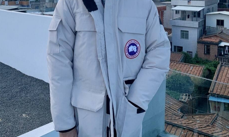 中国地图的羽绒服什么牌子