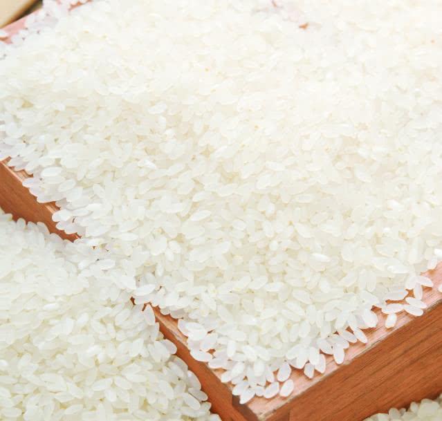 伪满洲国时期,日本人为啥不准中国人吃大米?答案来了!