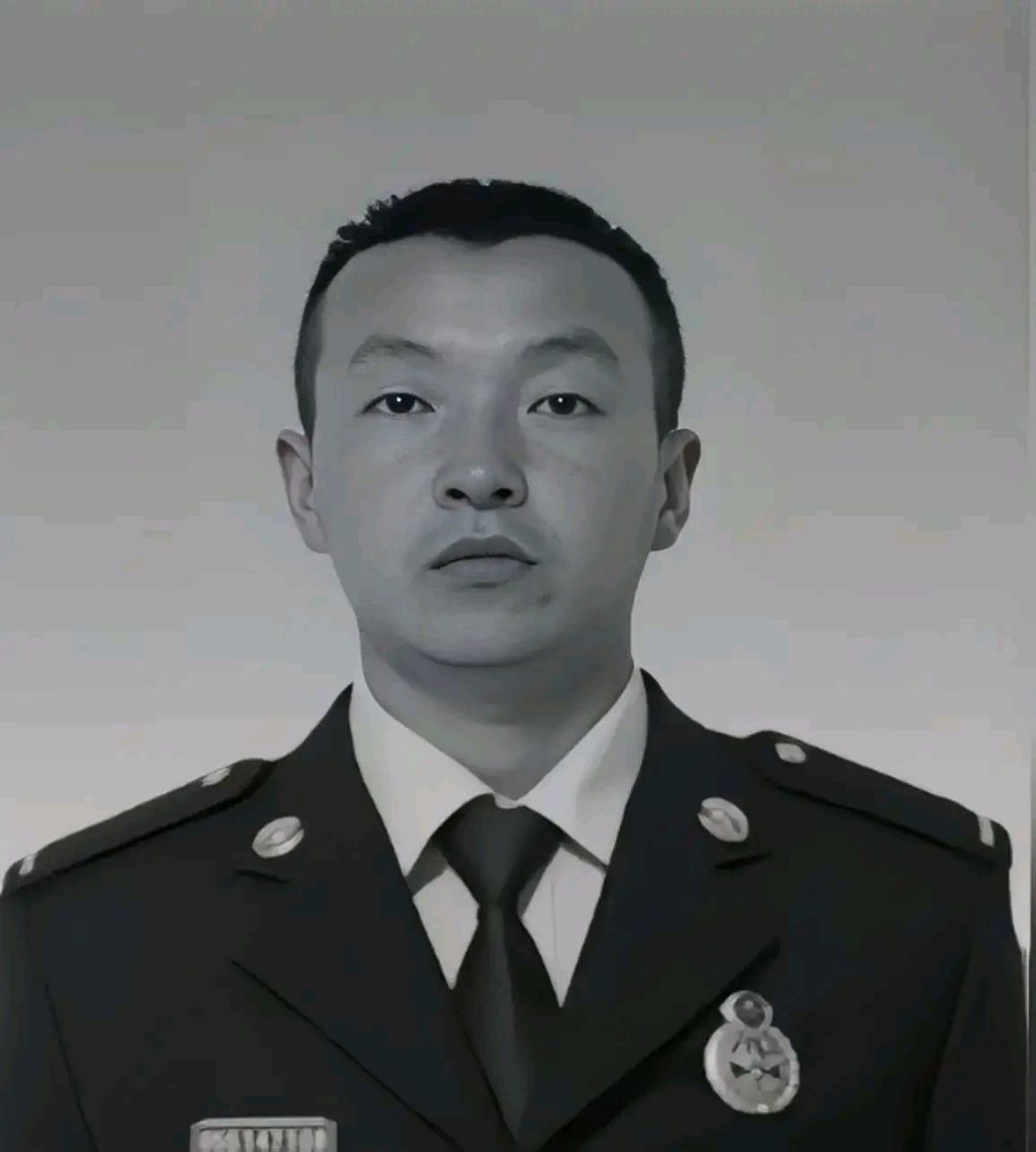 烈火英雄赵耀东在火灾救援中不幸牺牲!生命永远定格在22岁!