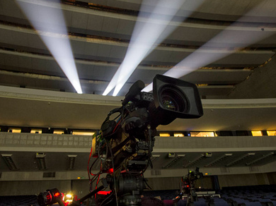 数码技术在电视节目制作中如何应用?