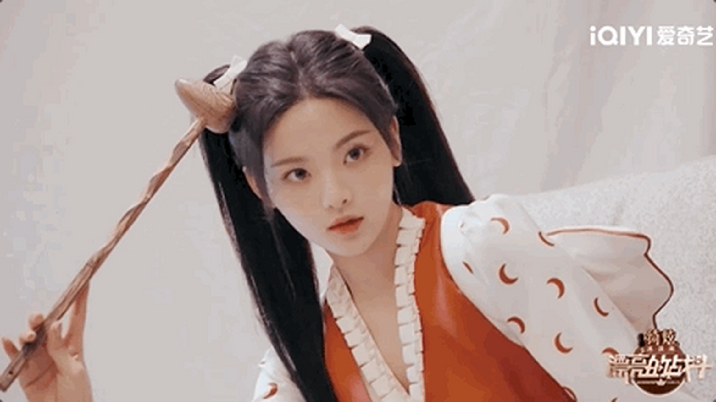 杨超越双马尾睡衣造型,一大早有被可爱到! 676767