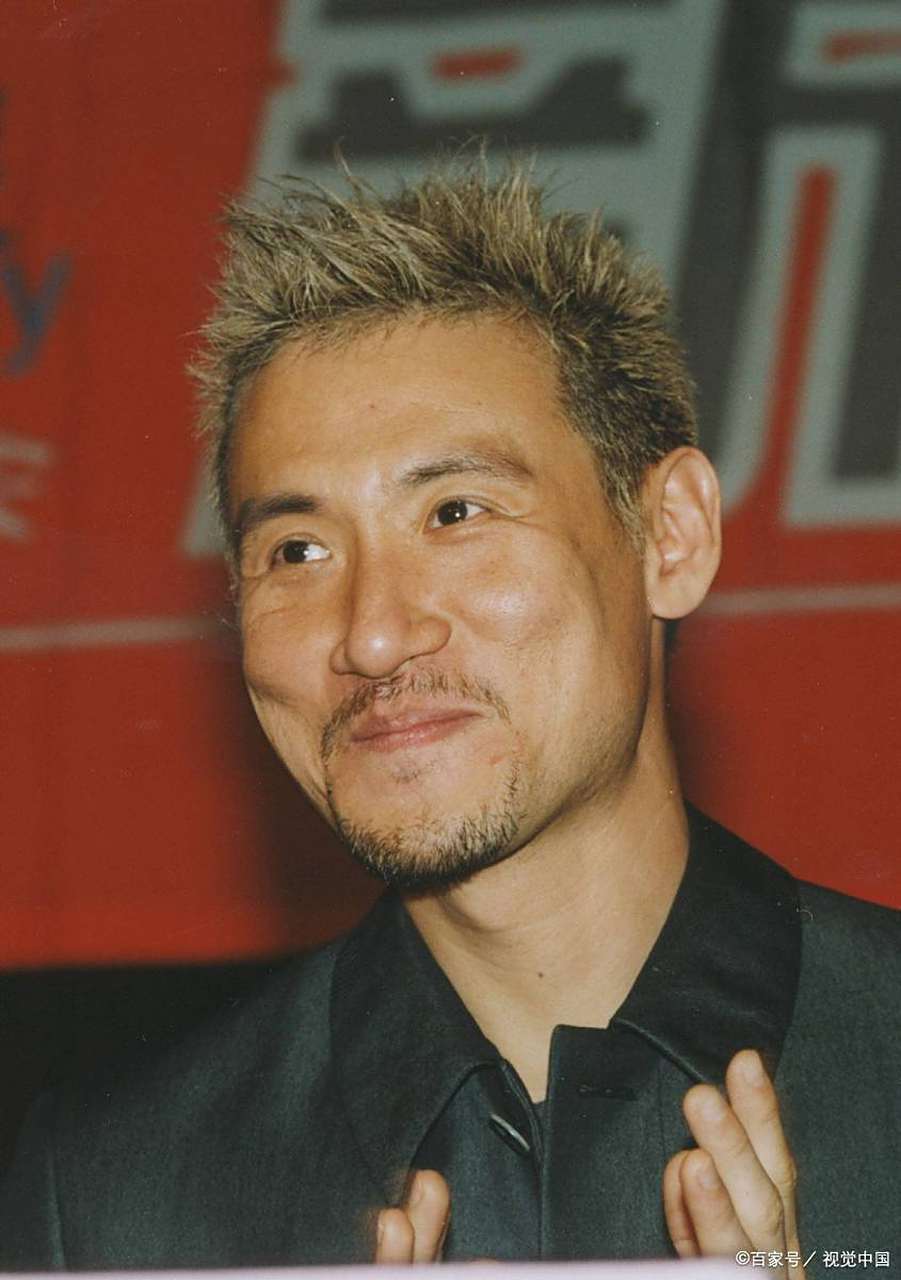 8月13日晚,62岁香港歌手张学友在新加坡吉隆坡亚通体育馆进行第三场