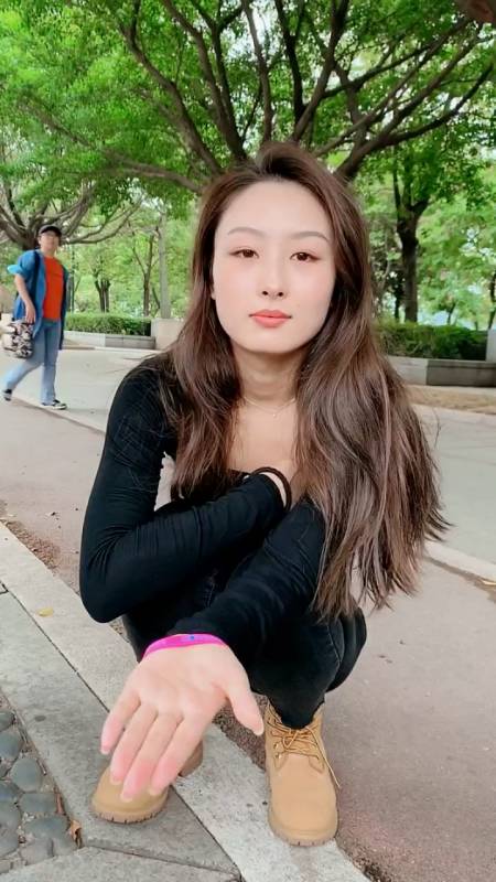 1.28万次播放.2022-10-19266黄会赢3.