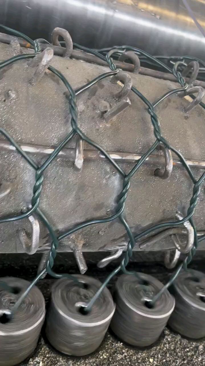 铁丝网制作,一般人见不到哦