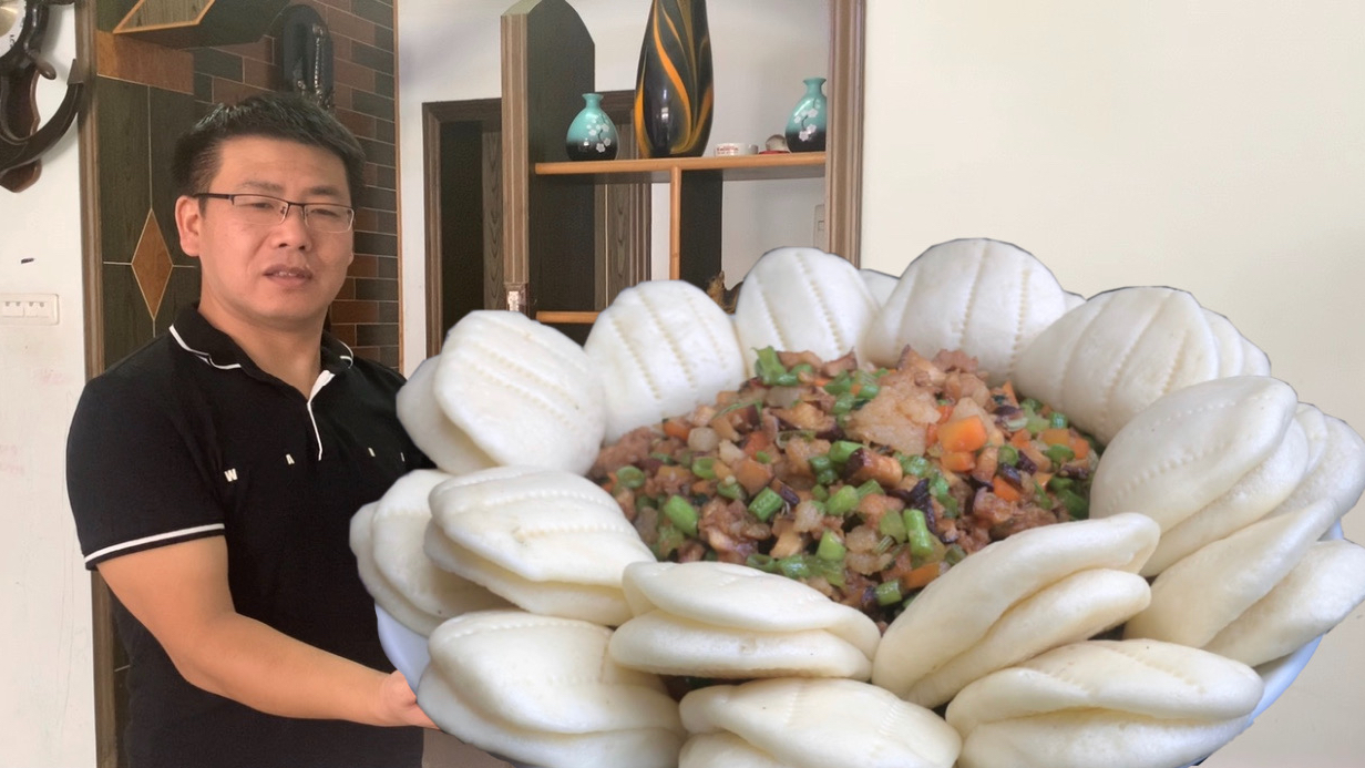 湖北版接地气的“肉夹馍”,馍香肉嫩,一口一个超满足,太好吃了