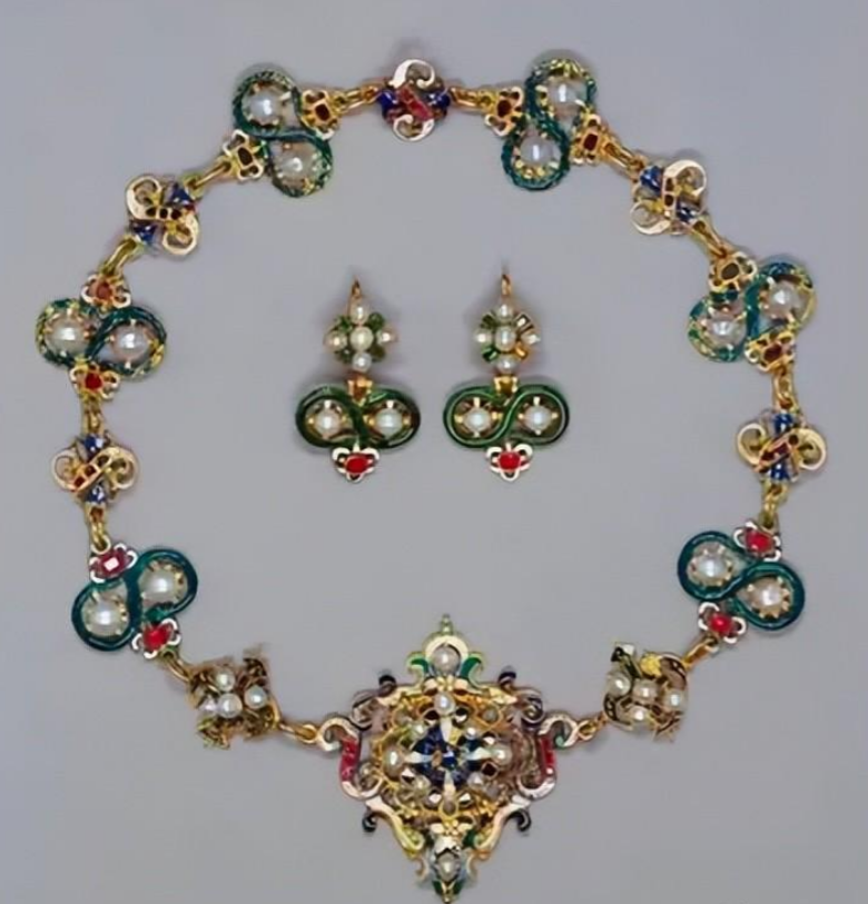 中世纪欧洲日耳曼珠宝的意义以及社会地位