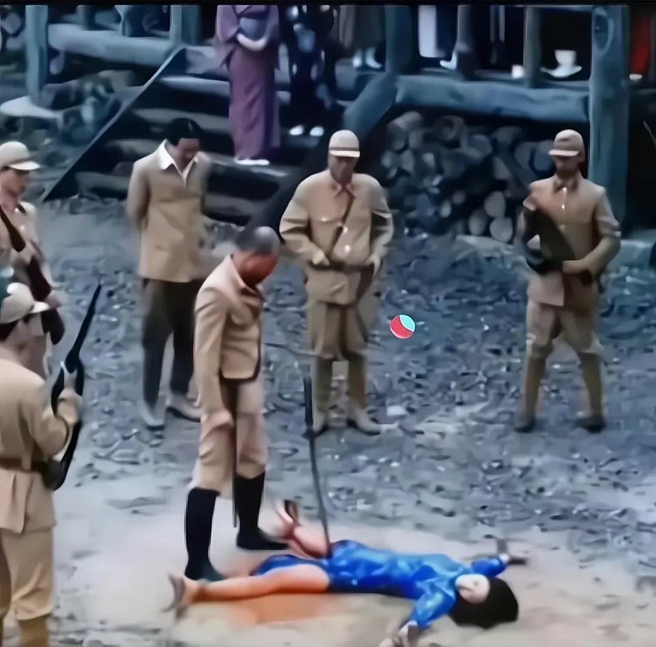 在日本侵华期间,至少有20万中国妇女被迫成为性奴隶,"慰安妇"成了日军