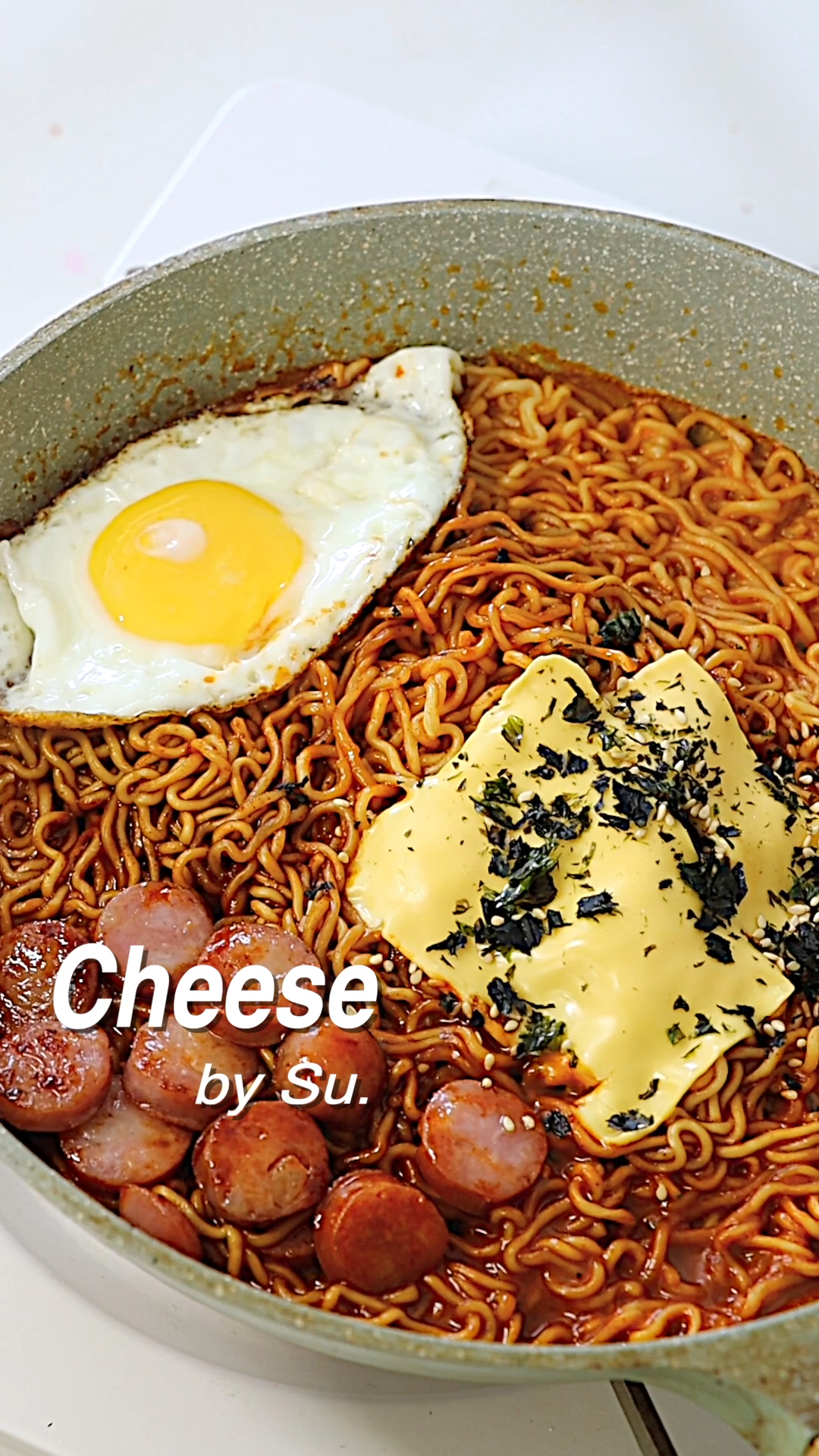 奶香芝士香肠火鸡面好吃到秒光盘