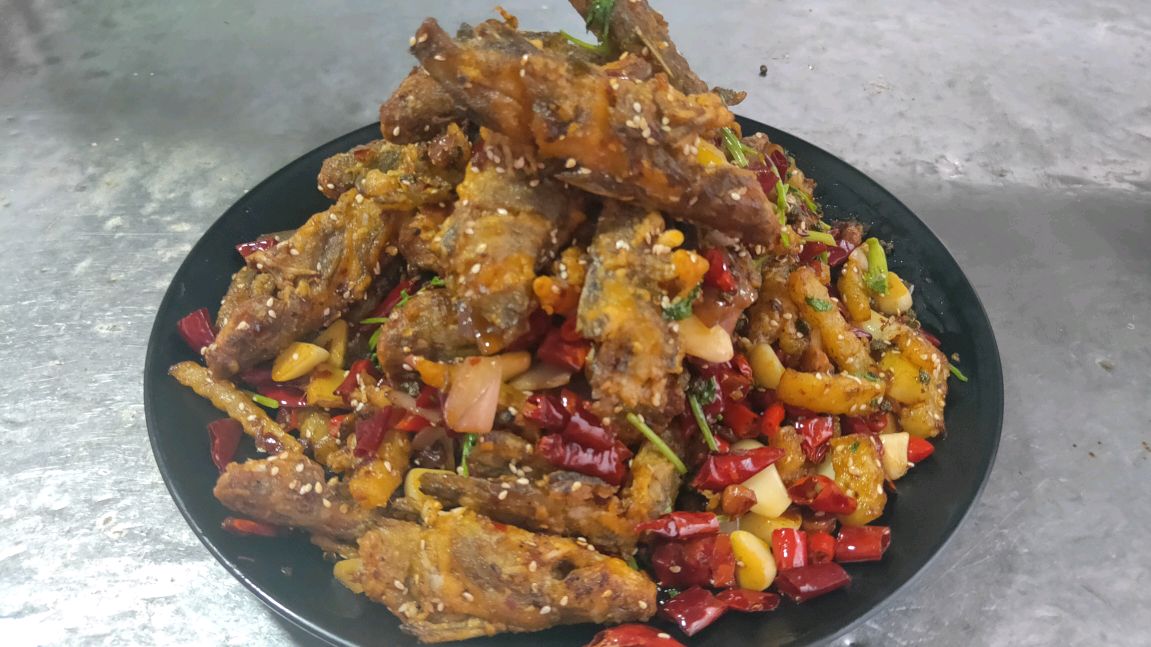 两斤黄辣丁,做出来麻辣鲜香,超级好吃