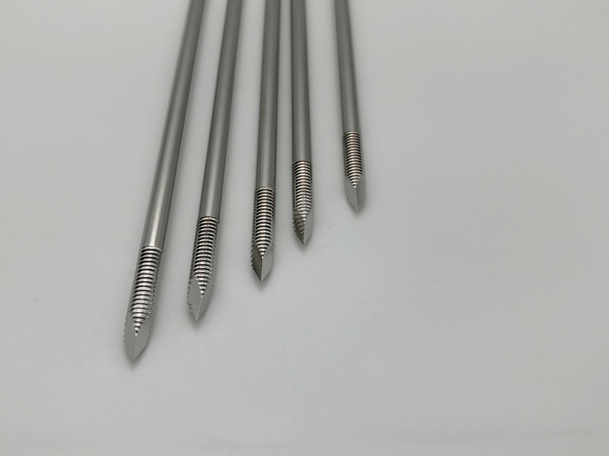 骨牵引针,金属骨针