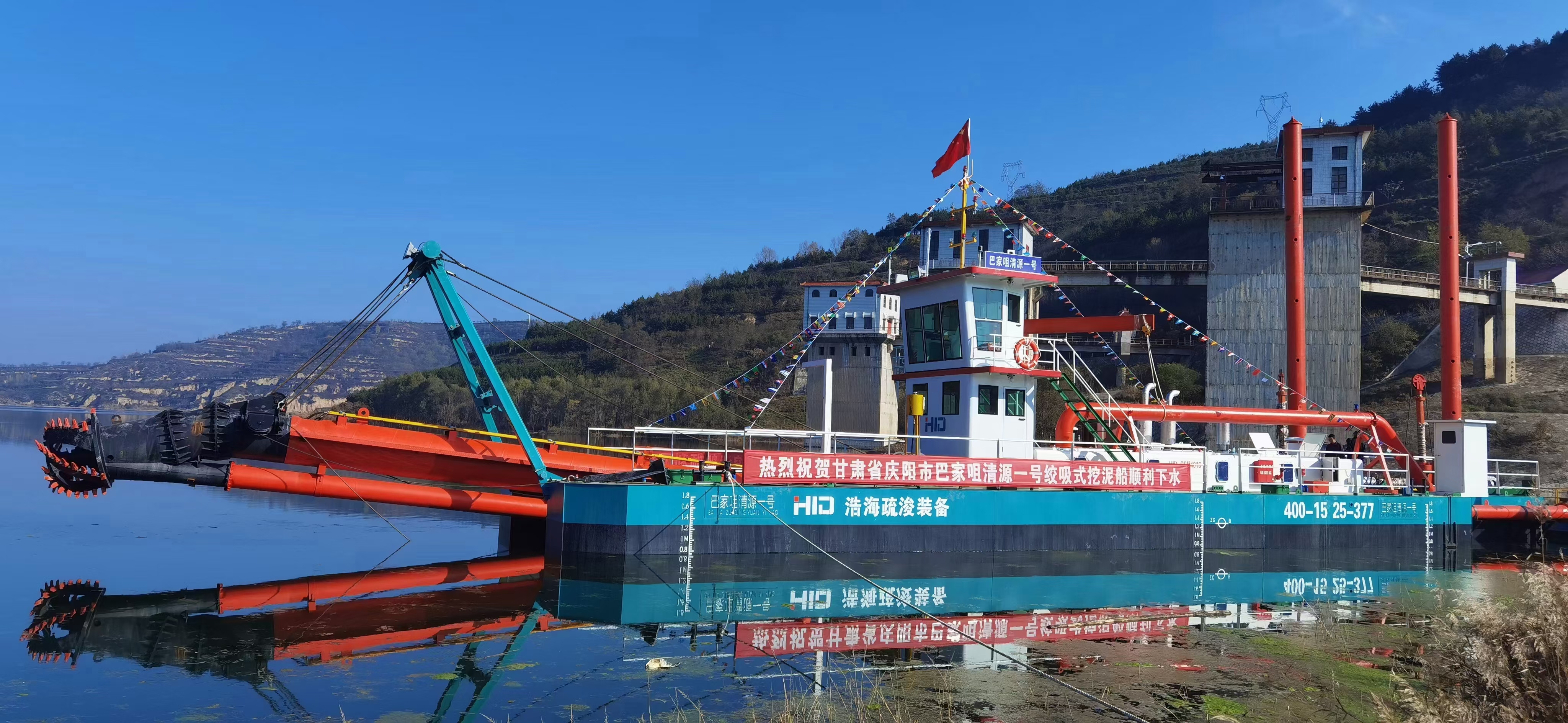 挖泥船工作中的注意事项