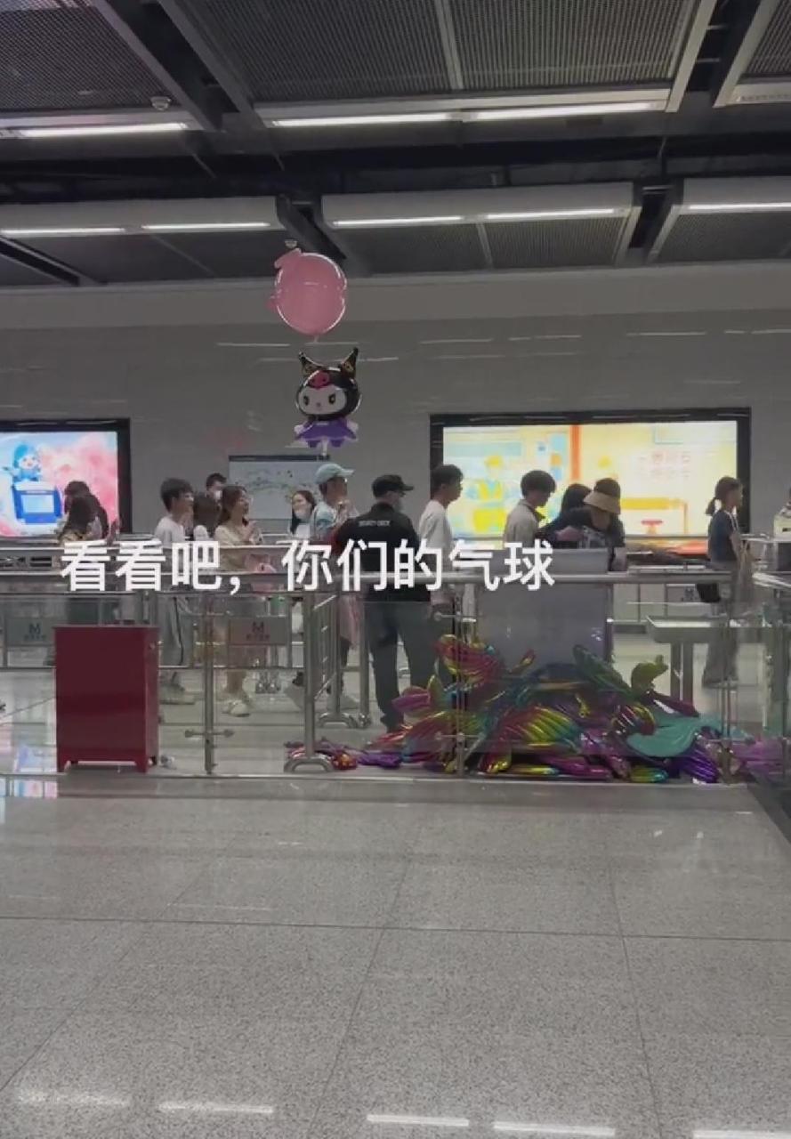 幸灾乐祸的人还是大把的有呀