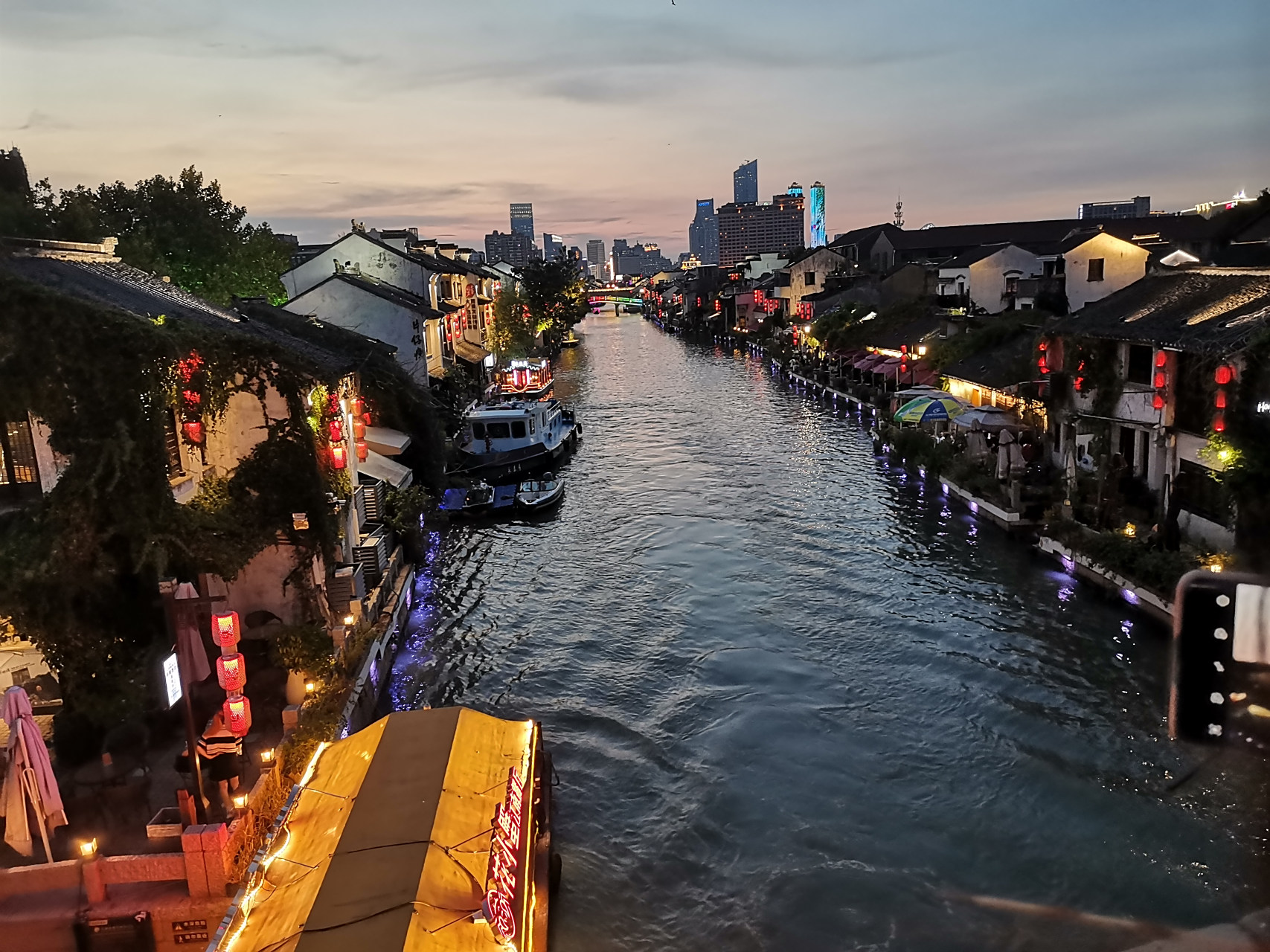无锡南禅寺步行街一游,晚上去风景真的很美! #南禅寺