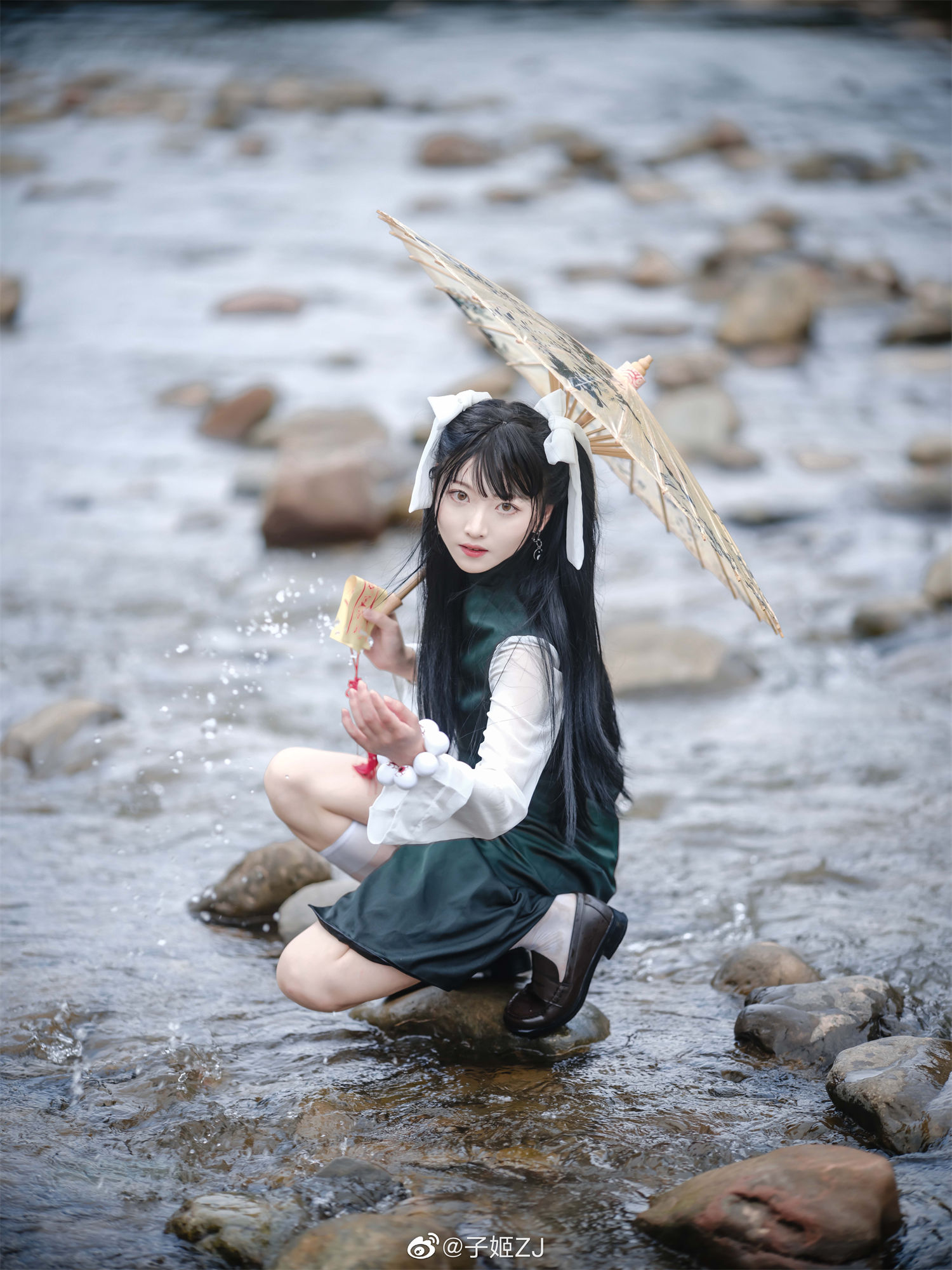 子姬ZJ绝美cos药指，我在江南水乡等你。