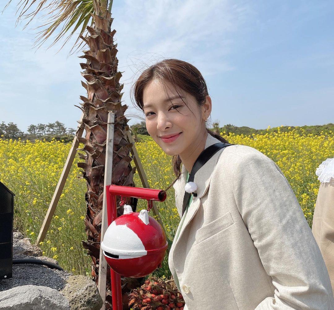 关于《社内相亲》薛仁雅的7件事,原来她曾是偶像练习生