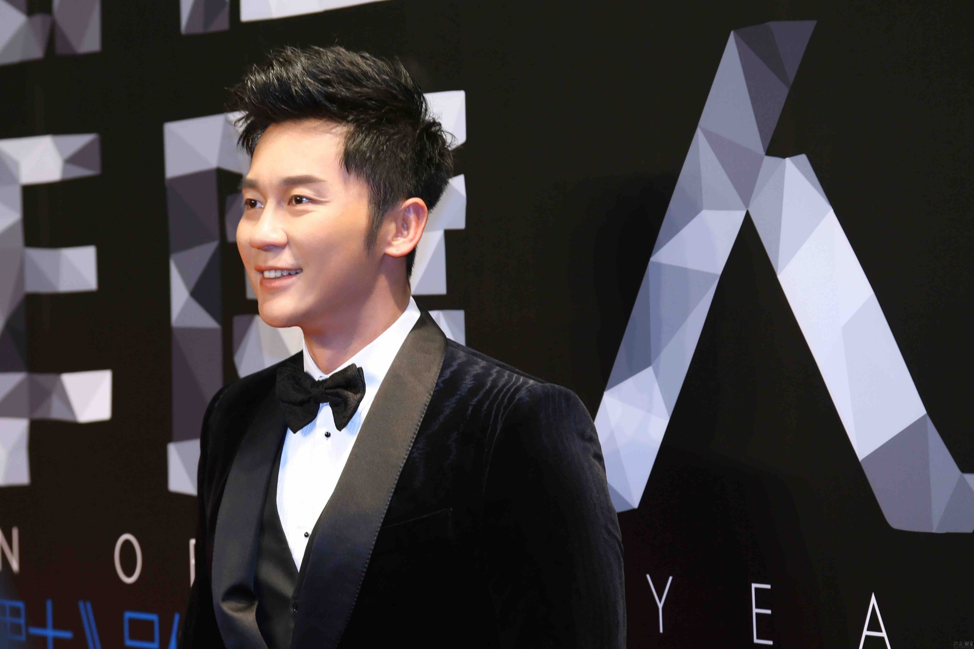 97李晨因为综艺游戏中抱怨女生的两句话这两天上了热搜#我要上热门