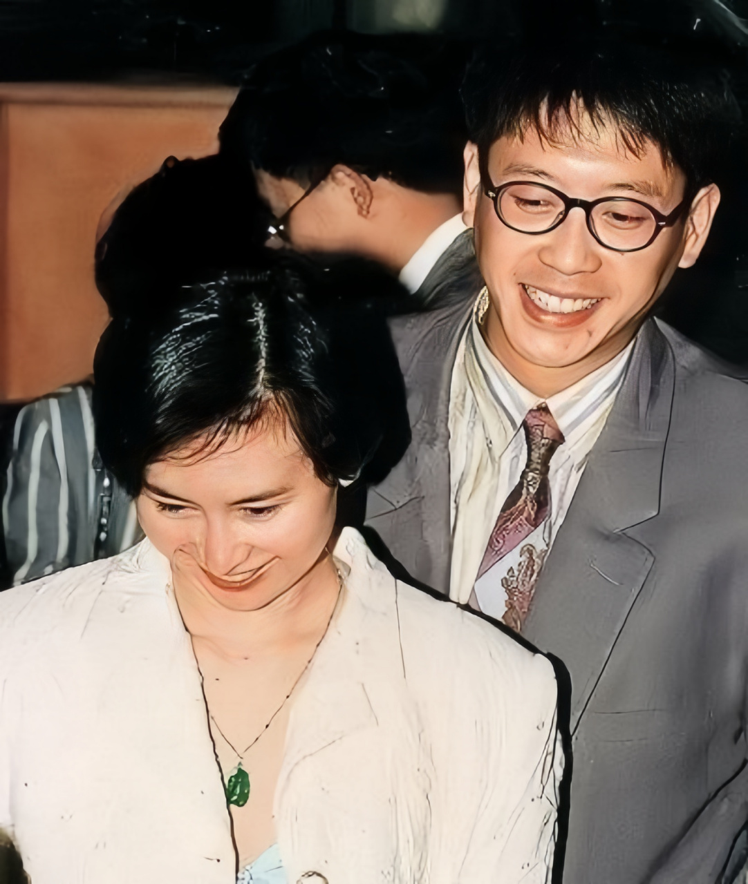 何超琼和前夫许晋亨合照,二人曾有九年婚姻,2000年何超琼单方面提出