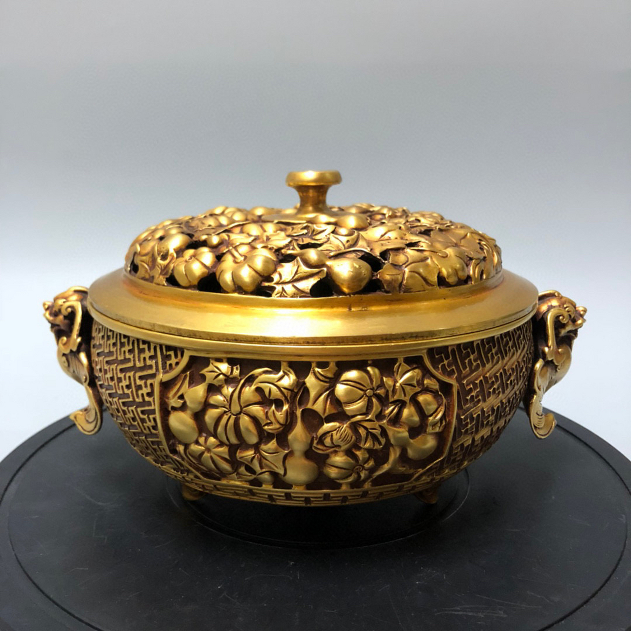 8斤 紫铜铸造,手工打磨,通体鎏金,包浆淳厚,金色璀璨