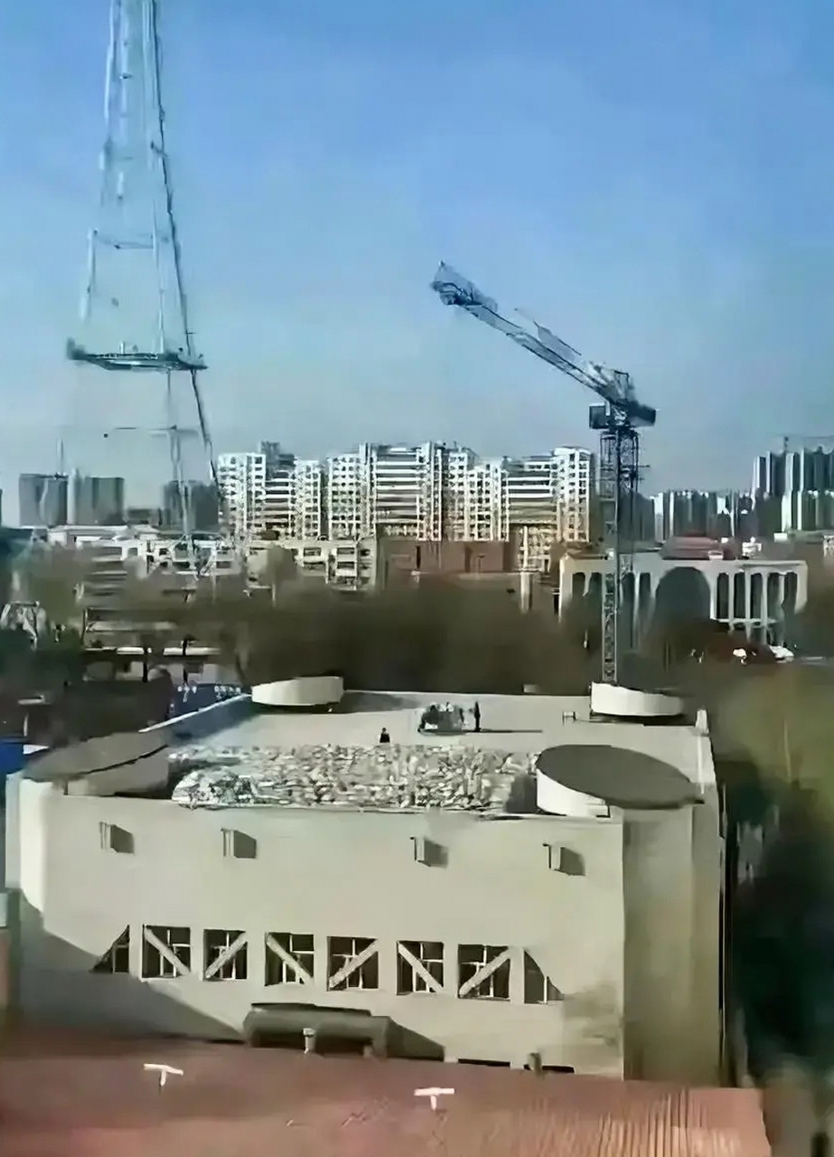 通过齐齐哈尔34中学体育馆屋顶坍塌,作为工程人,我来说两句.