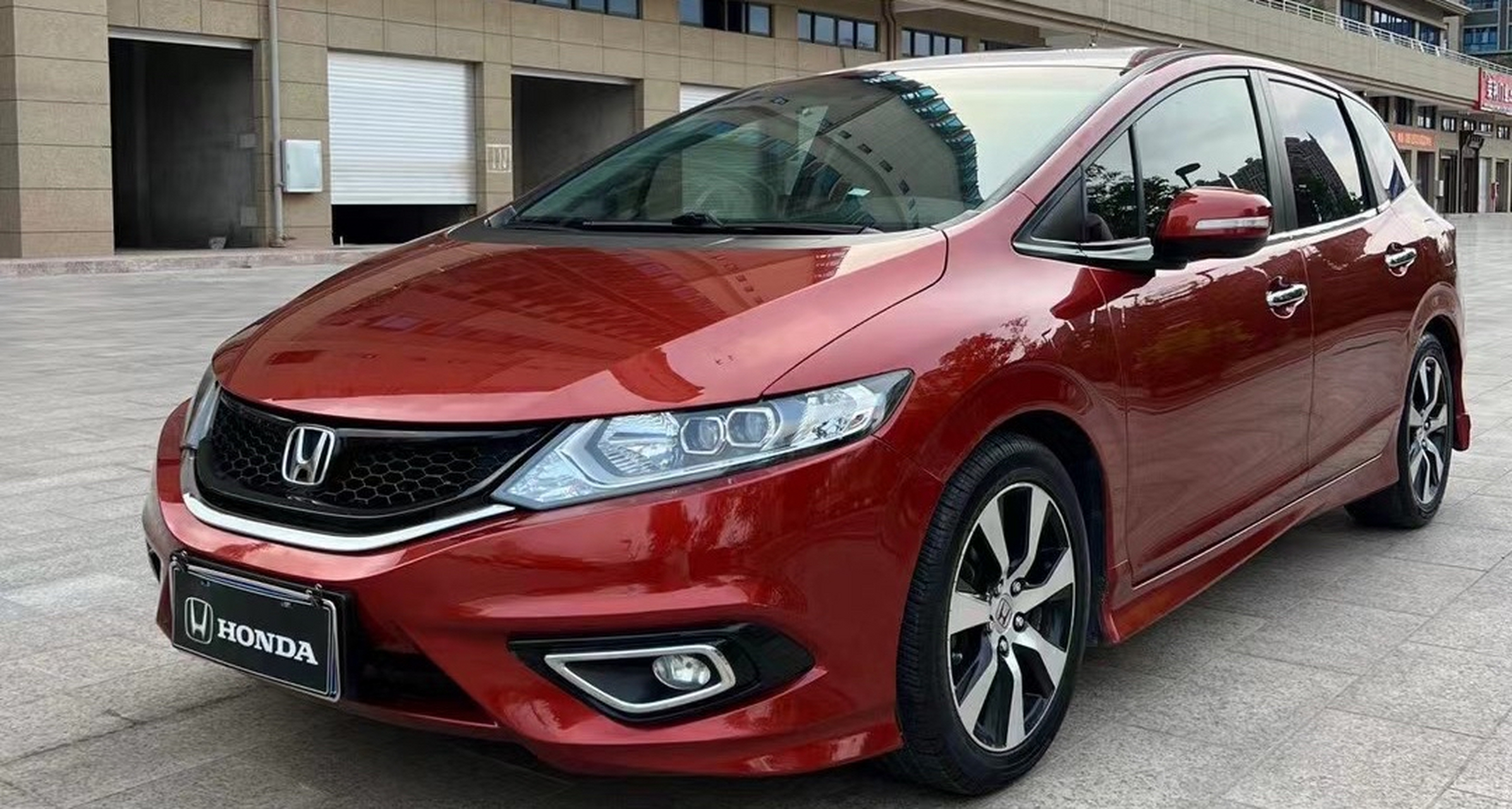 买回2013年本田杰德1.