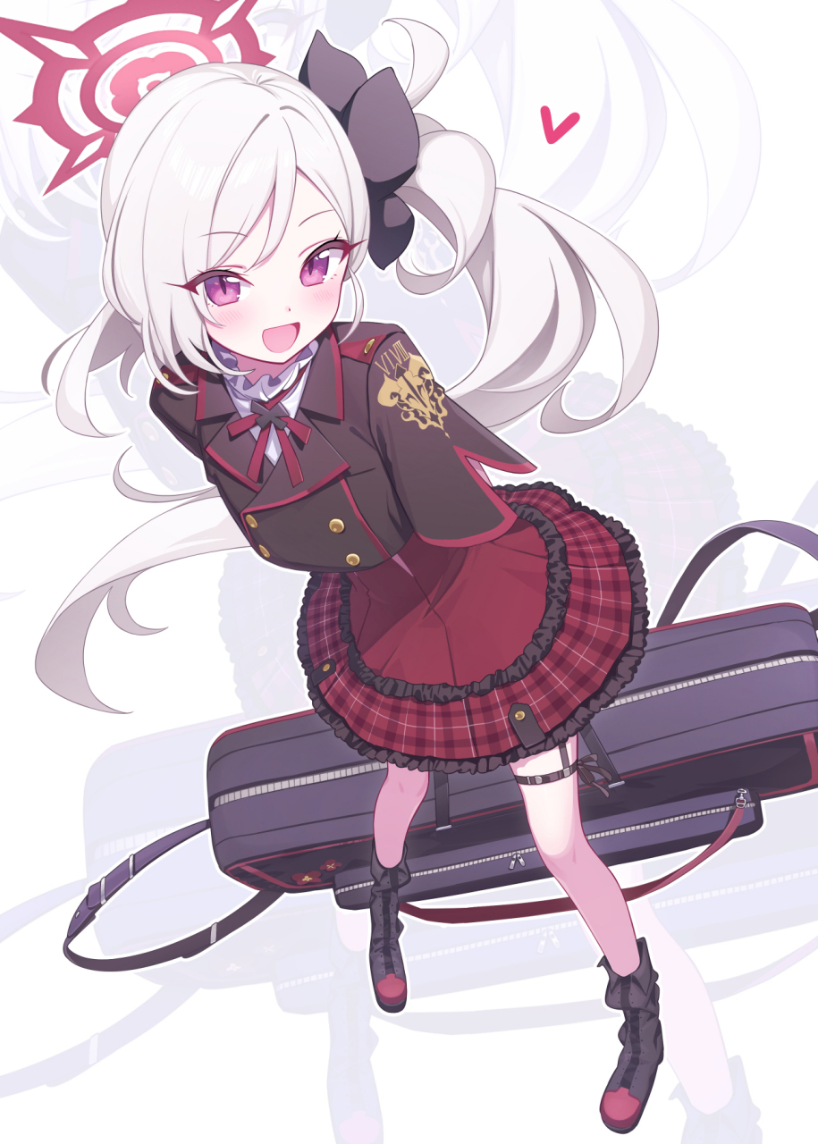 睦月 #二次元美图# #碧蓝档案#  画师昵称:ゴミョン@土曜西め63b