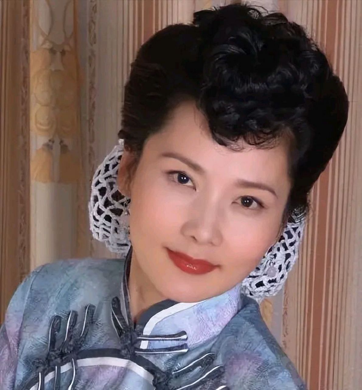 "那时她根本没见过老师儿子们的真人,没想到,最后何赛飞真的梦想成真