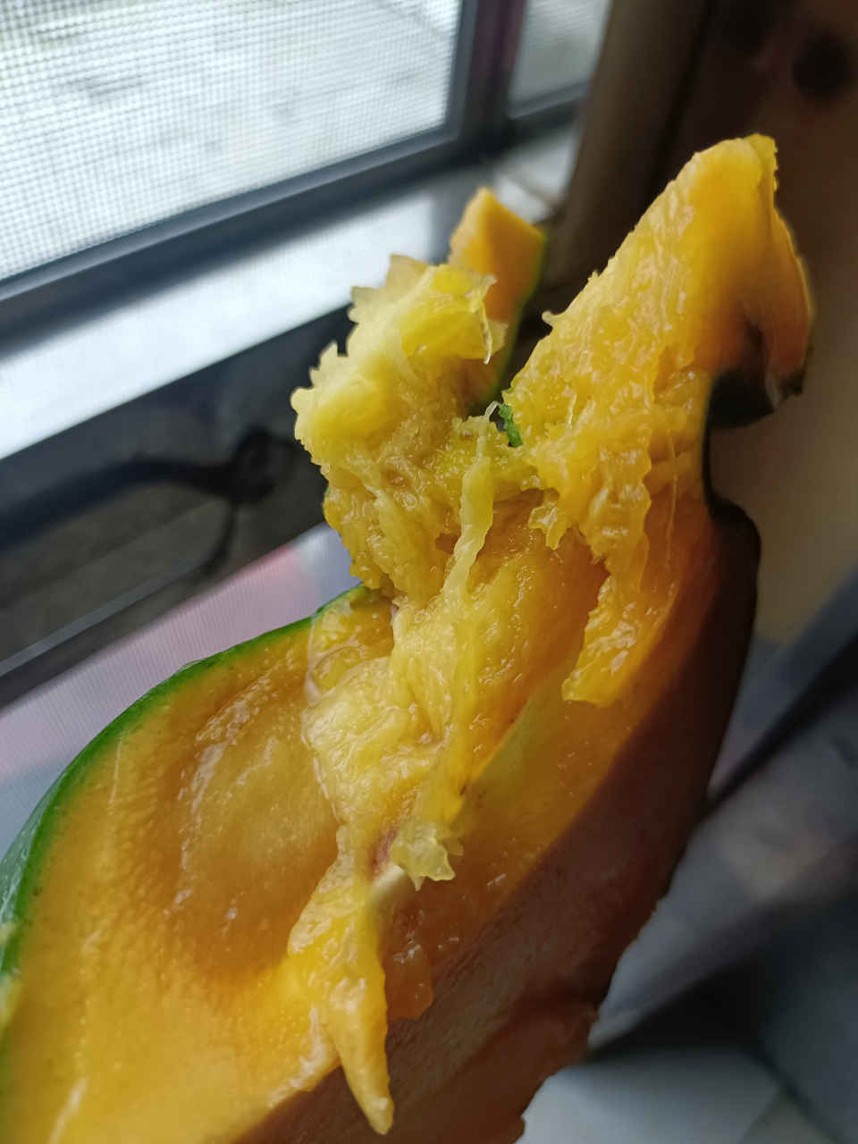 买个大青芒,结果坏了,还过了退款时间