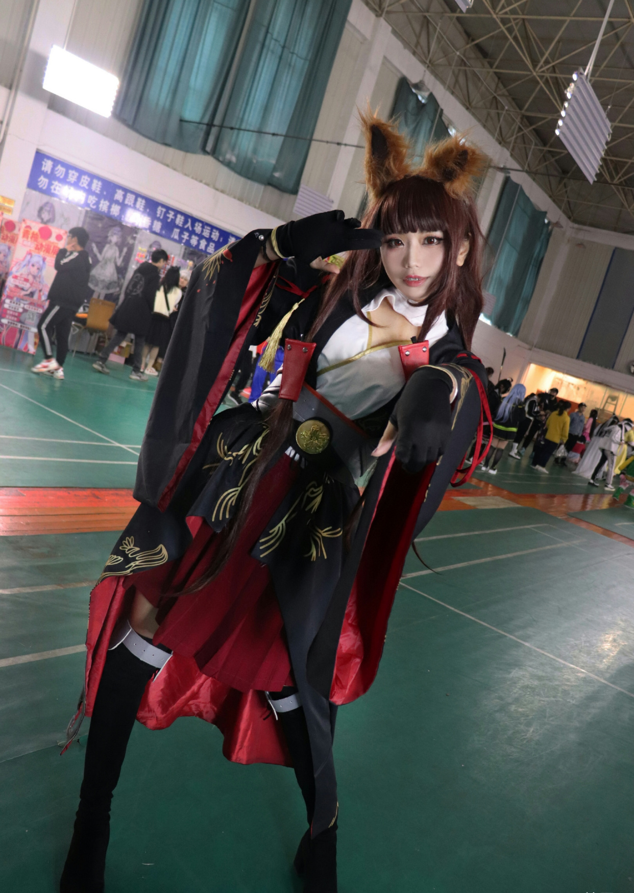 cosplay的"黑丝"福利第一期:《碧蓝航线》的赤城