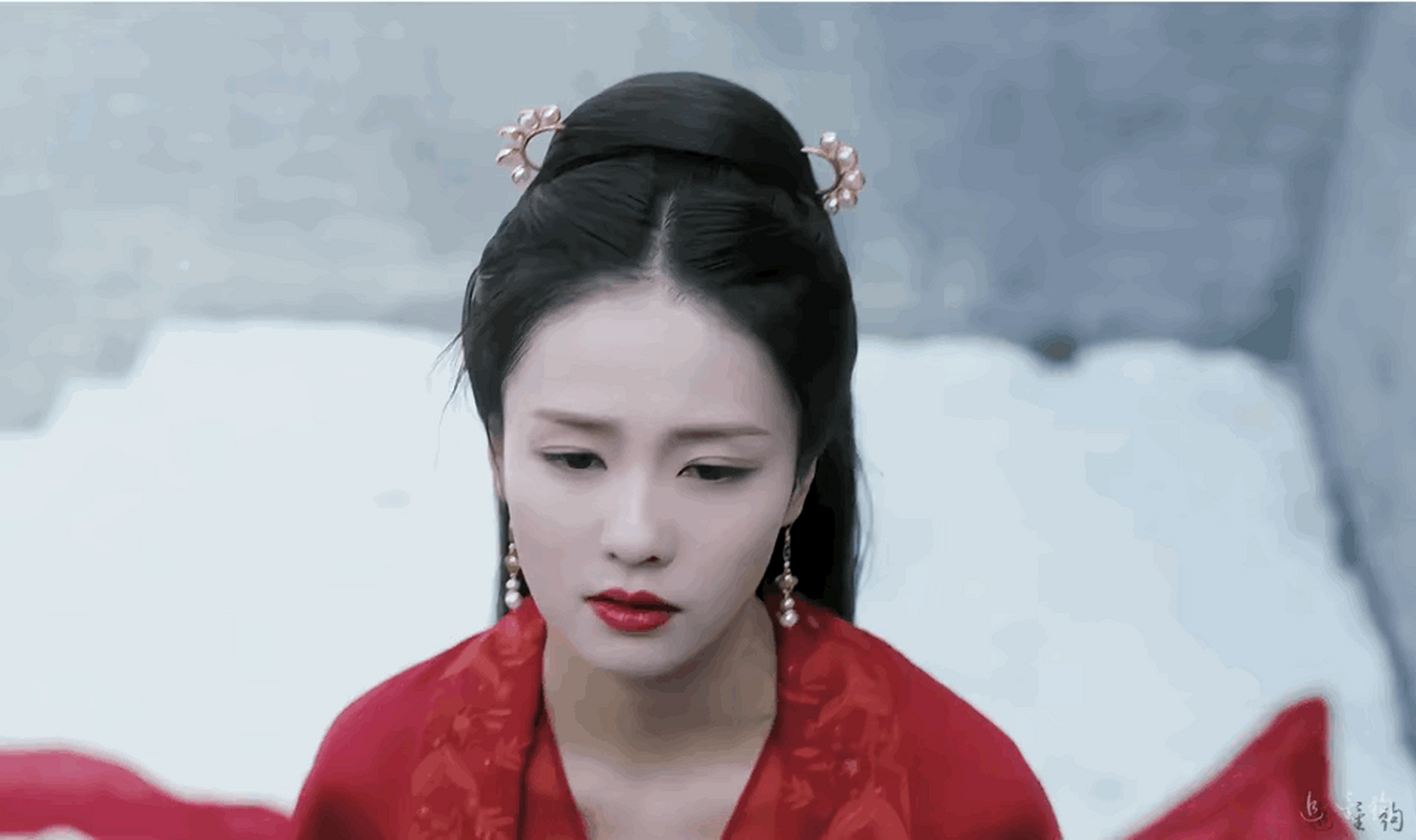 白鹿真的就是内娱跳楼专业户吧?