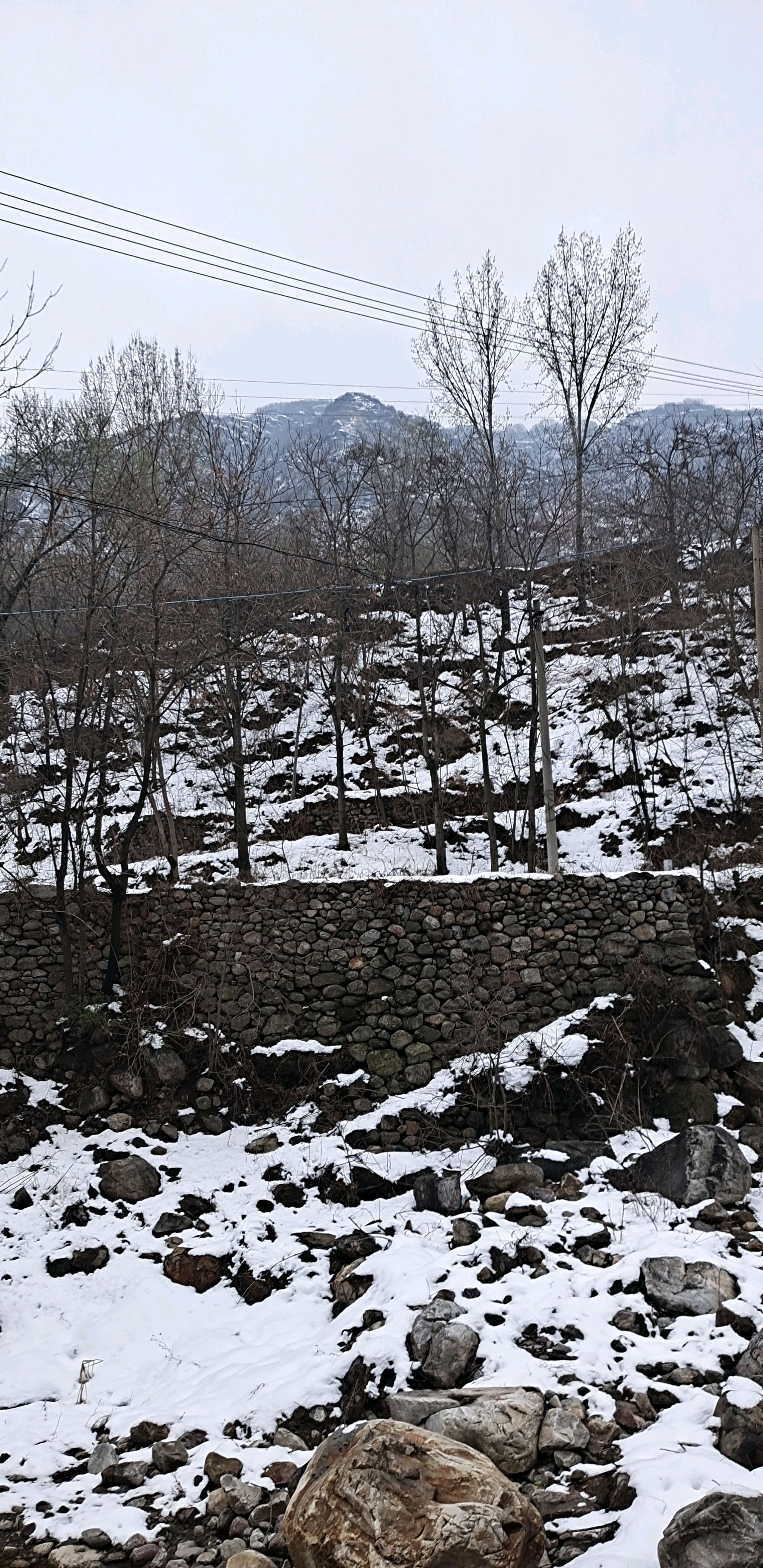 登封九龙潭风景及其椿萱居介绍