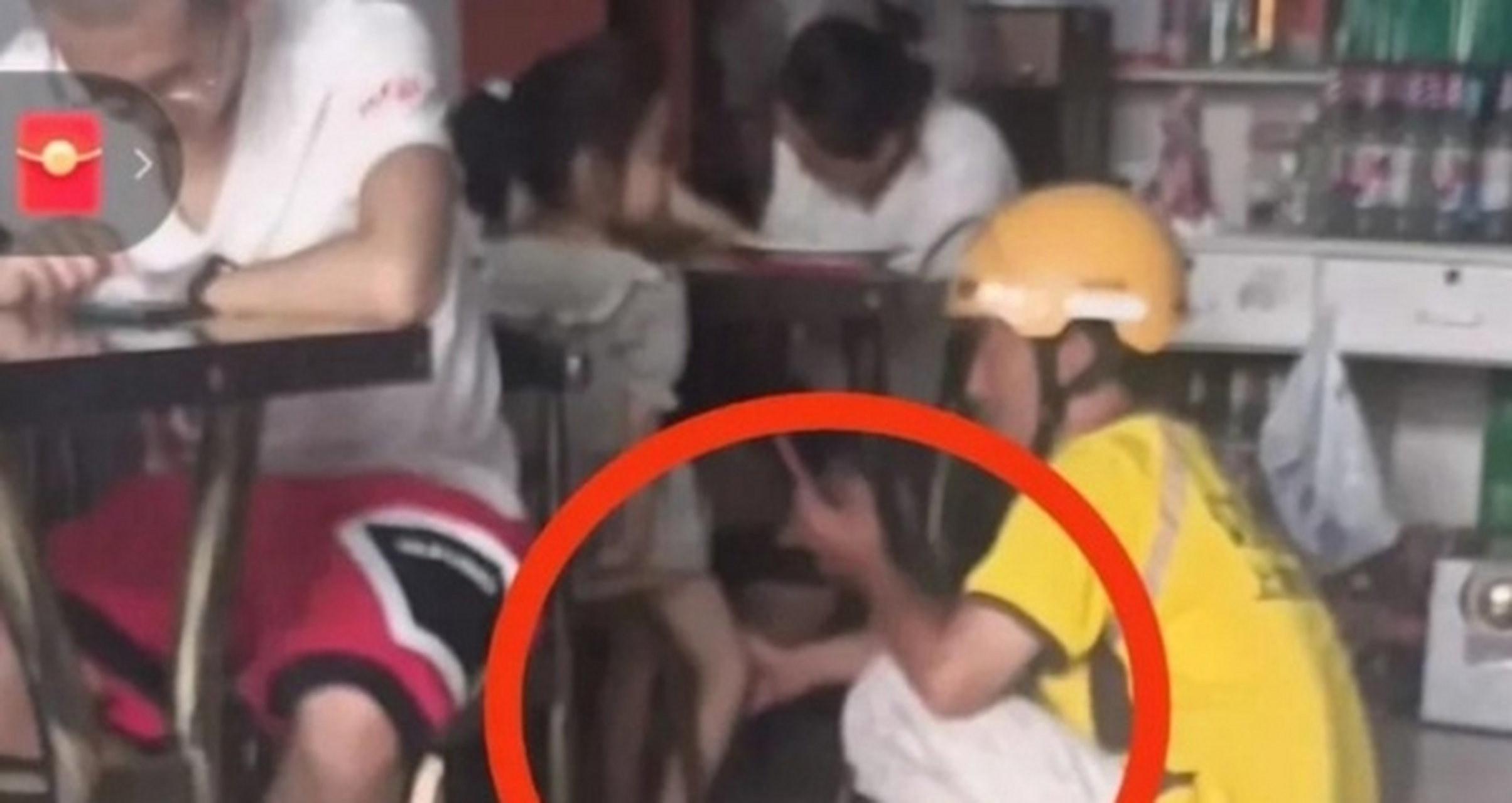 外卖员涉嫌性骚扰儿童事件引发公众关注,呼吁加强儿童保护工作,你怎么