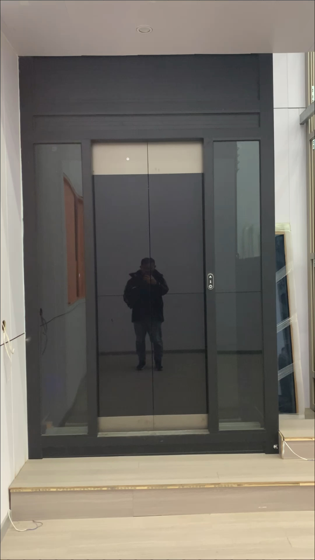 家用龙门架式曳引观光电梯