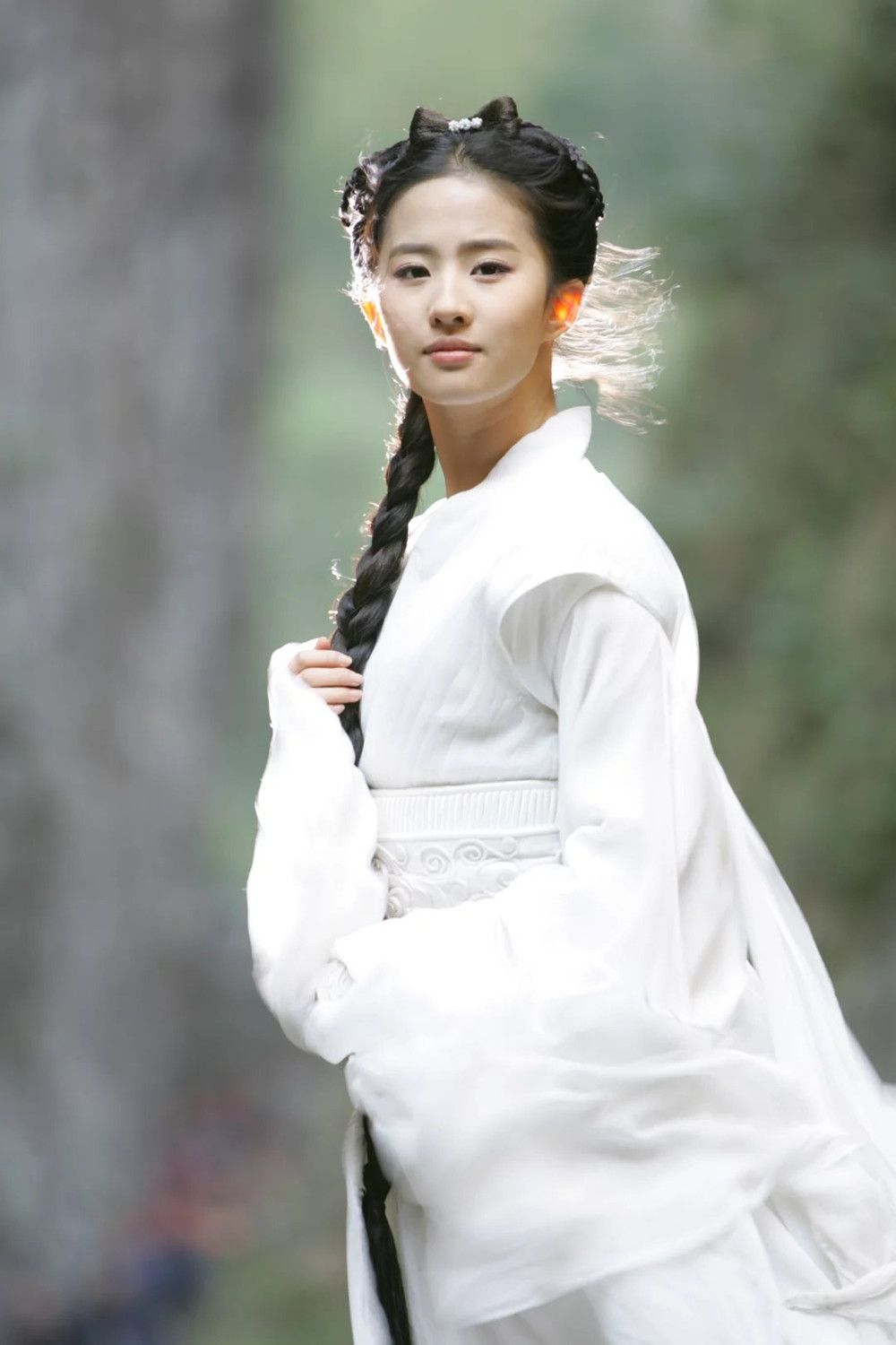 盘点神仙姐姐刘亦菲参演的所有电视剧作品,心中最美的小龙女