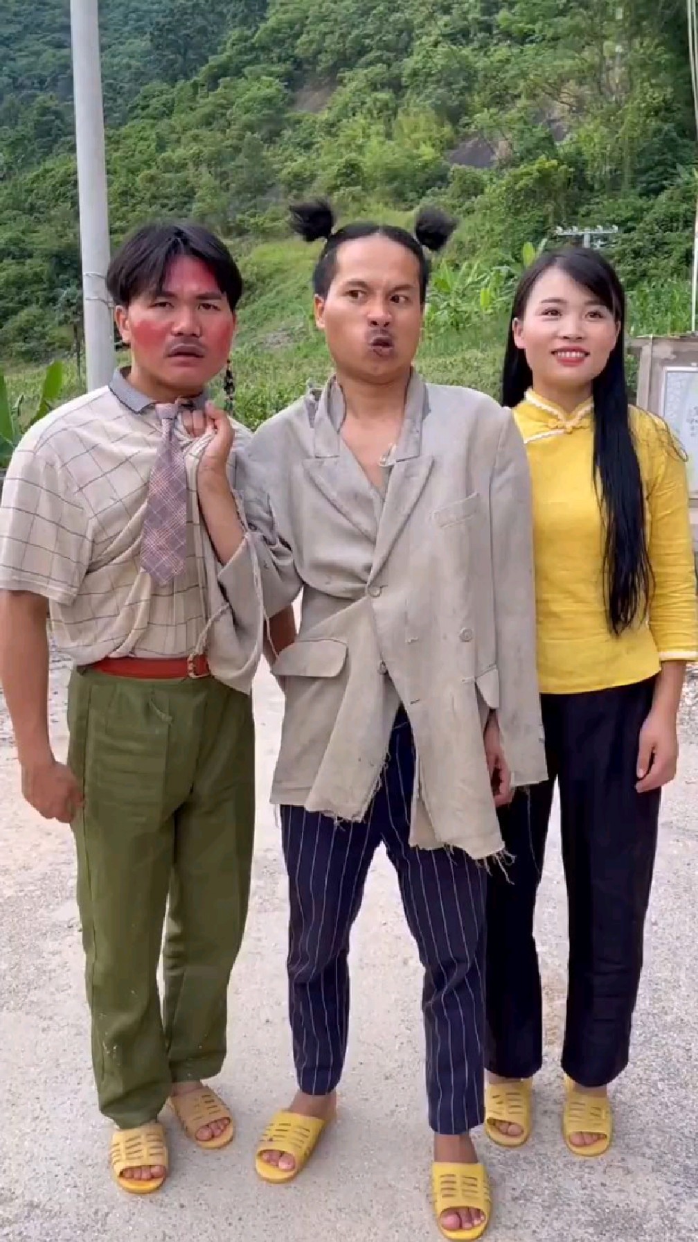 憨包夫妻 农村搞笑视频