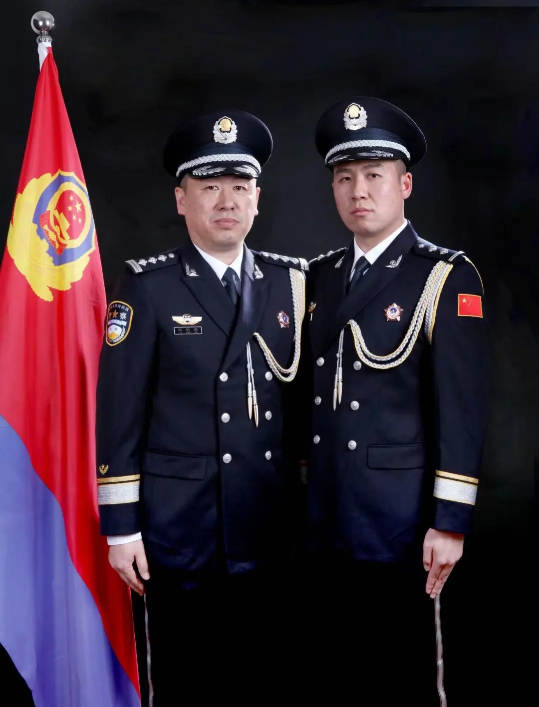 "青"尽全力——"长大后我就成了你" 看警察父子的爱与传承