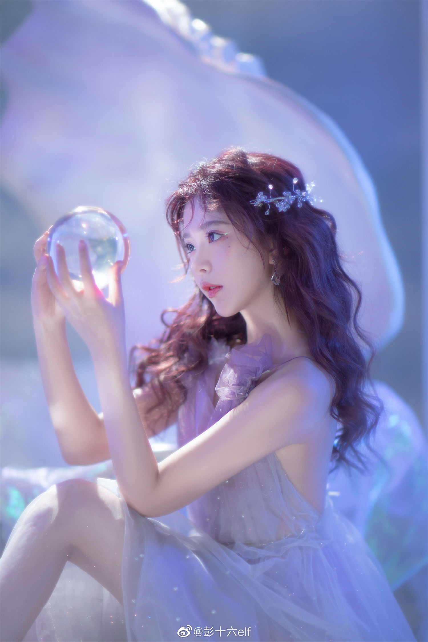 彭十六elf的个人资料简介，天空有云层如同我和你