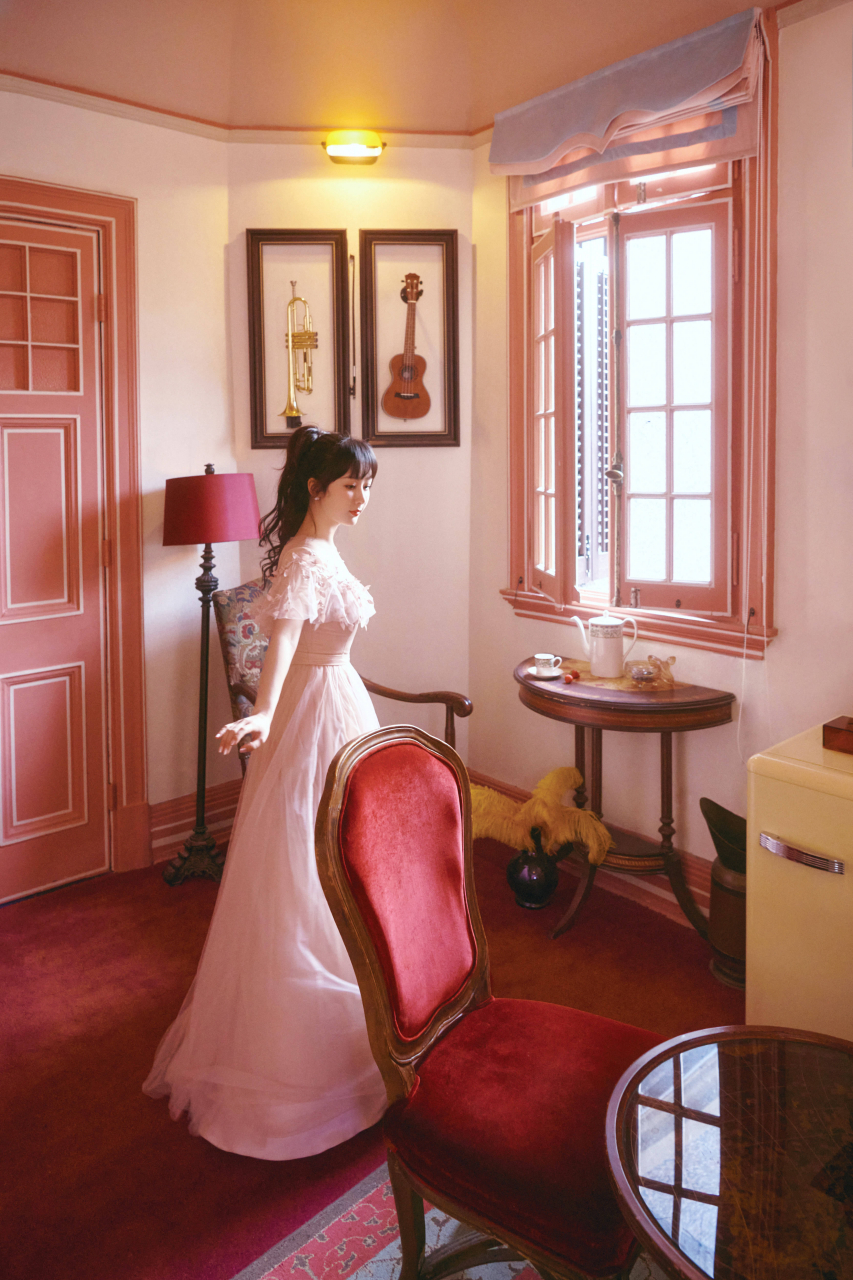 杨紫现在好美好仙儿啊!