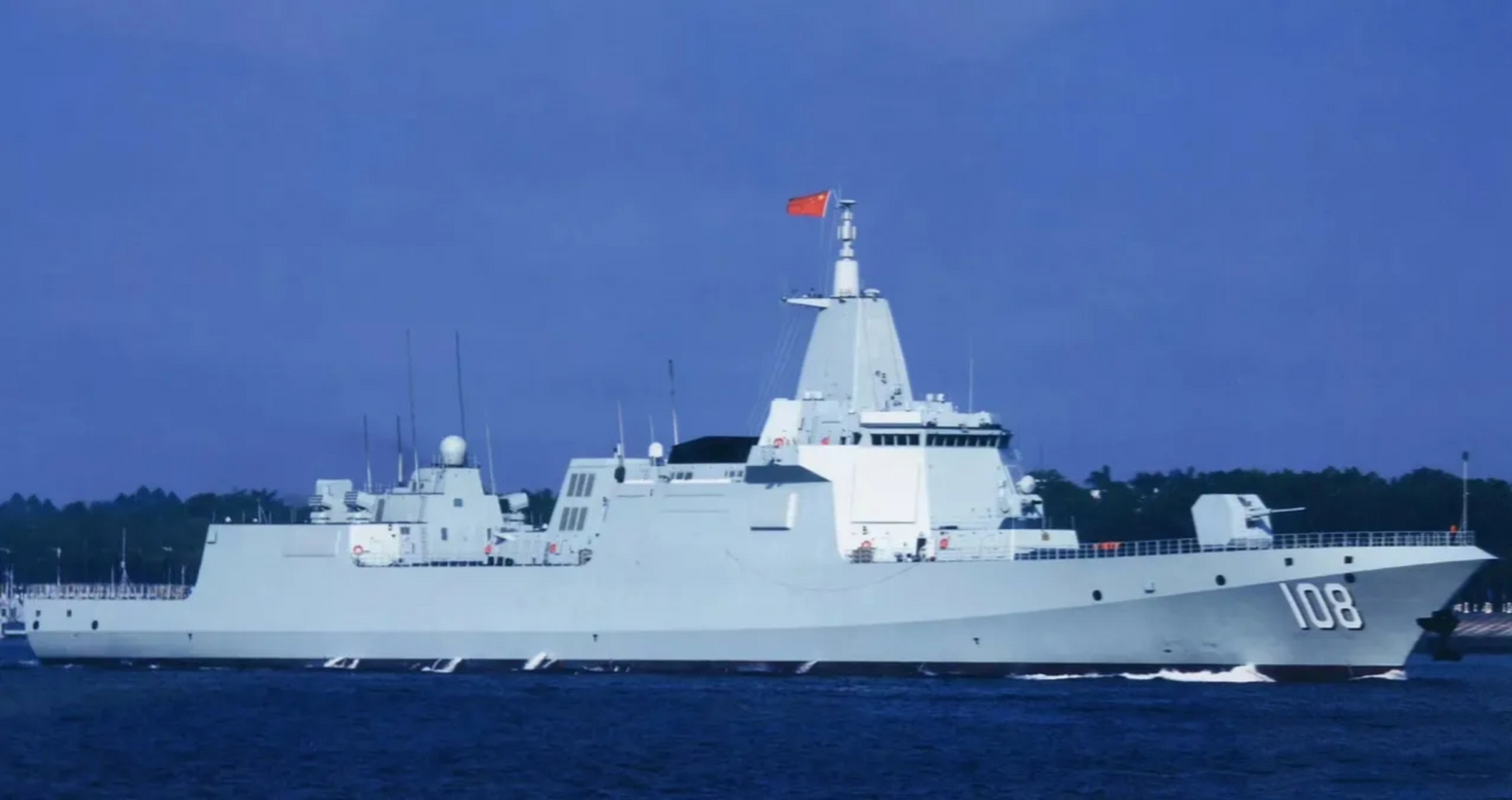 "中国海军055万吨大驱,可能是世界上最好的战舰,但不是美国的.