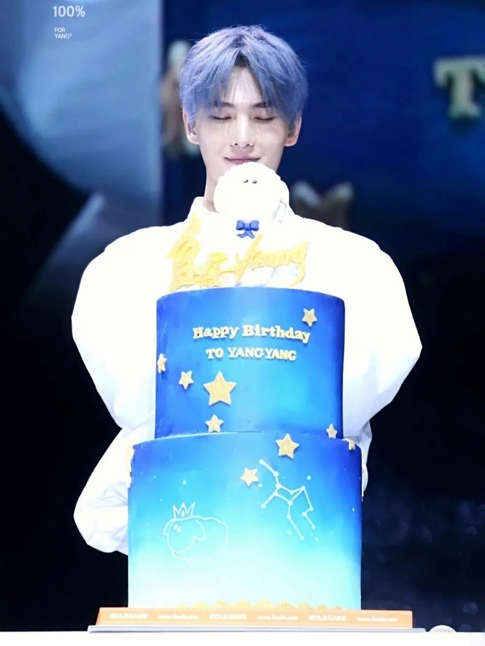 近日,备受瞩目的男演员杨洋迎来了他的31岁生日