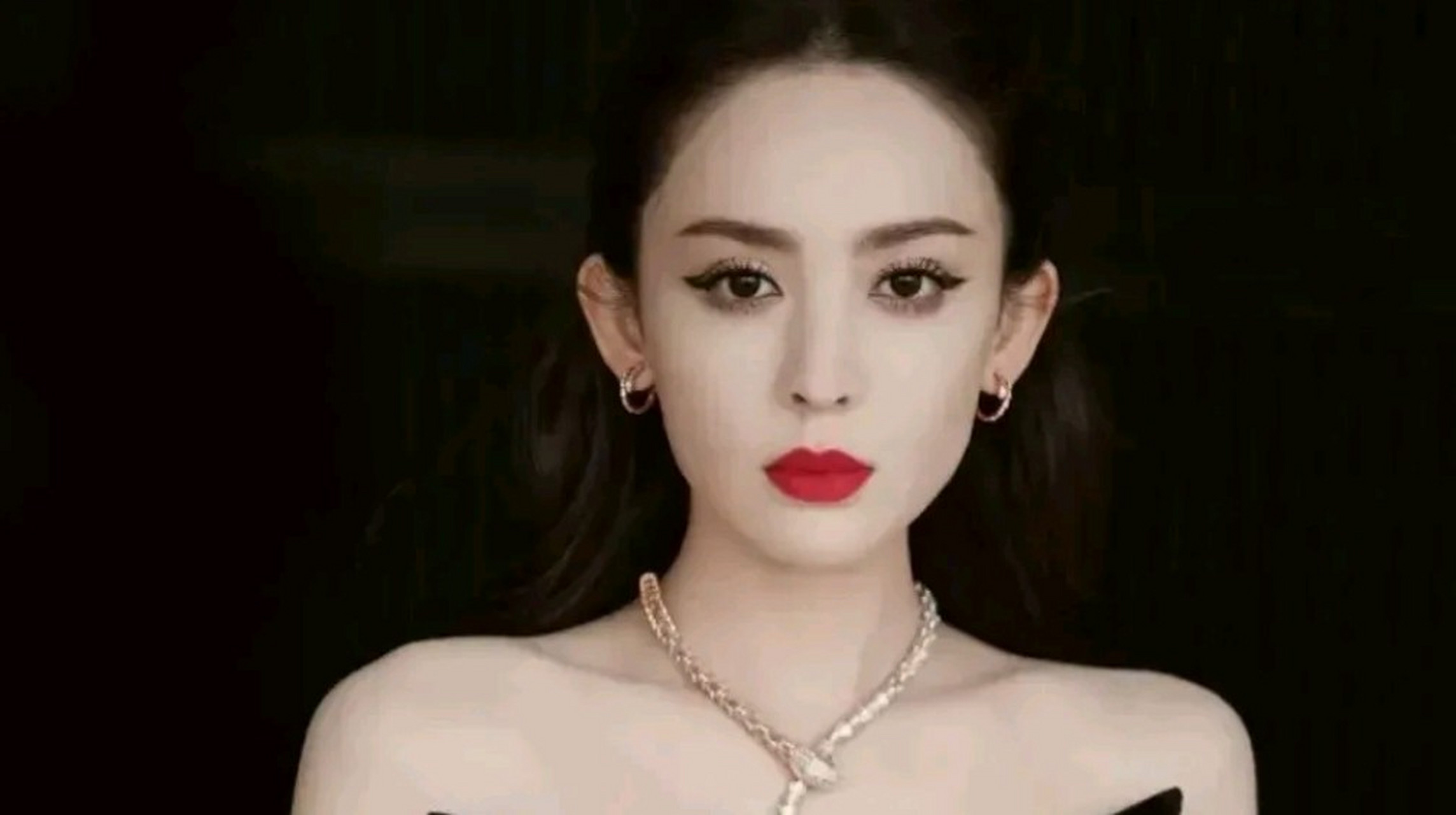 张翰与娜扎同居3年,都成半个夫妻为何不结婚?