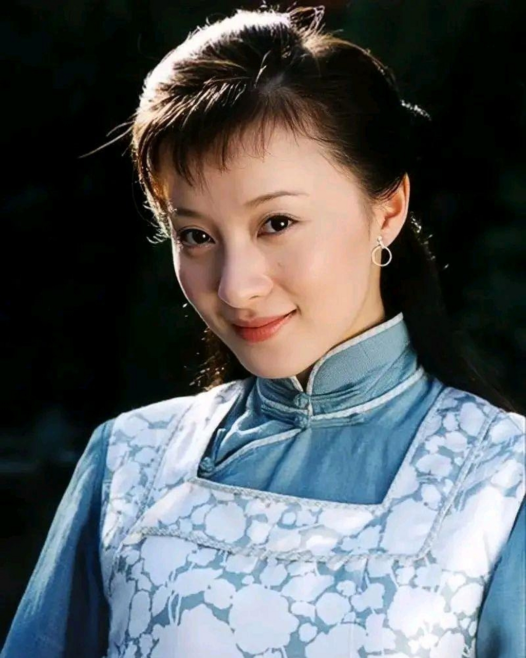 那些年追的电视剧《情深深雨蒙蒙》,剧中的可云,是不是很漂亮